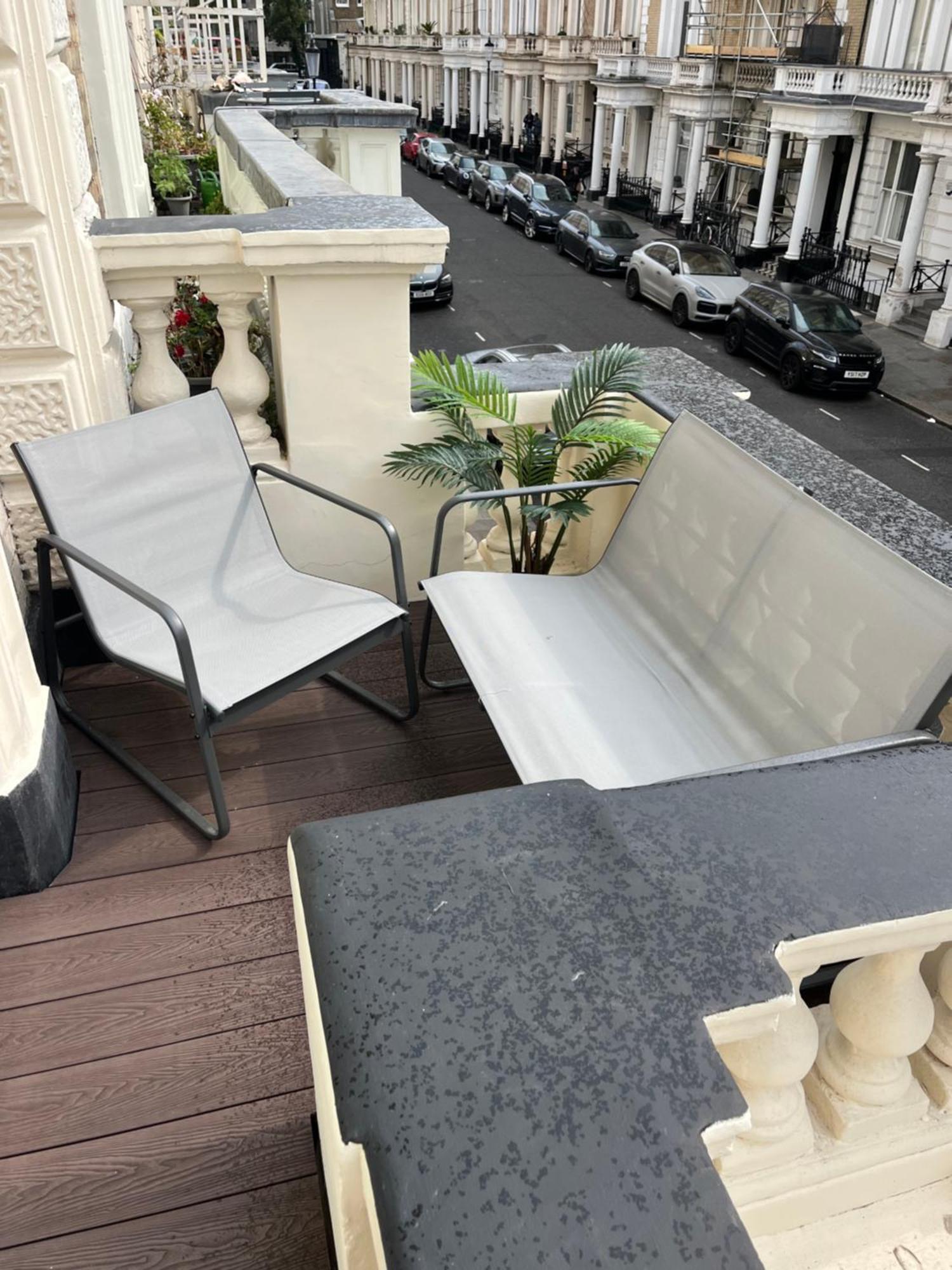 Newly Refurbished- Awesome Very Flat In Famous Notting Hill With A Balcony * London